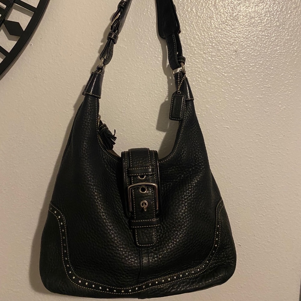 Cute Black coach shoulder bag!